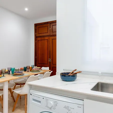 Veoapartment Pastor Y Landero 17 Siviglia